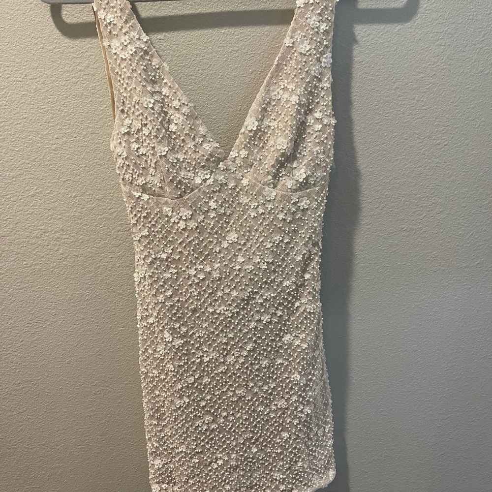 Meshki Louanne Sequin White Dress Size Medium